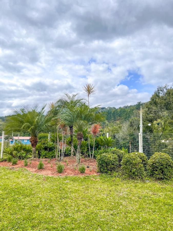 Ampla Casa De Campo - Afaven Aguas Mornas Luaran gambar